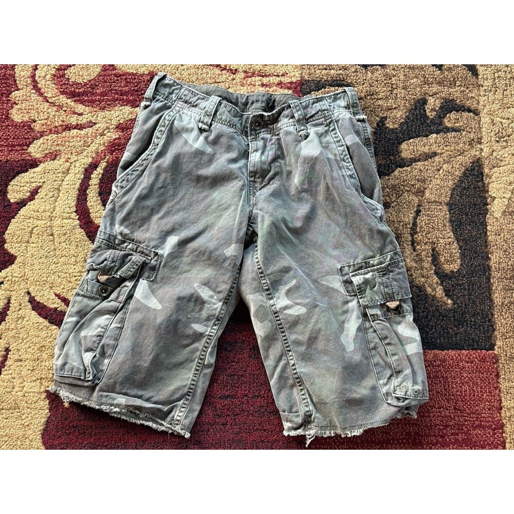 🔥🔥🔥Vtg Y2K 90s Kirra Camo Cargo Shorts 28 (29) Distressed Thrashed Frayed Hem